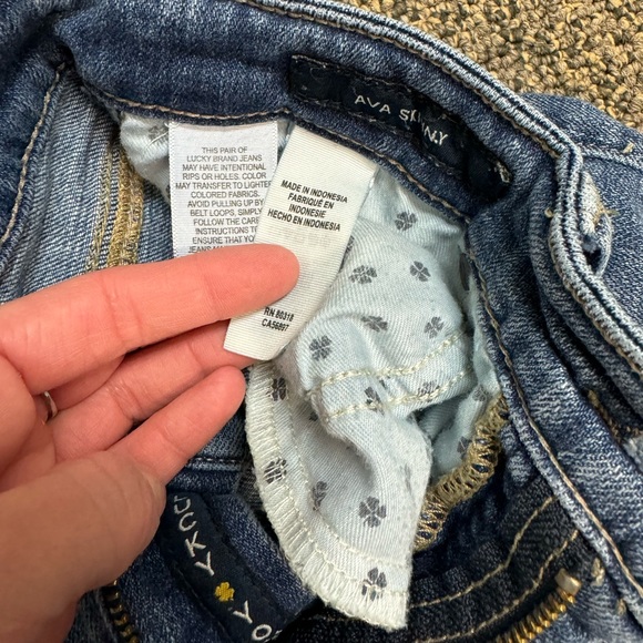 Lucky Brand Ava Skinny Jeans - Picture 7 of 10